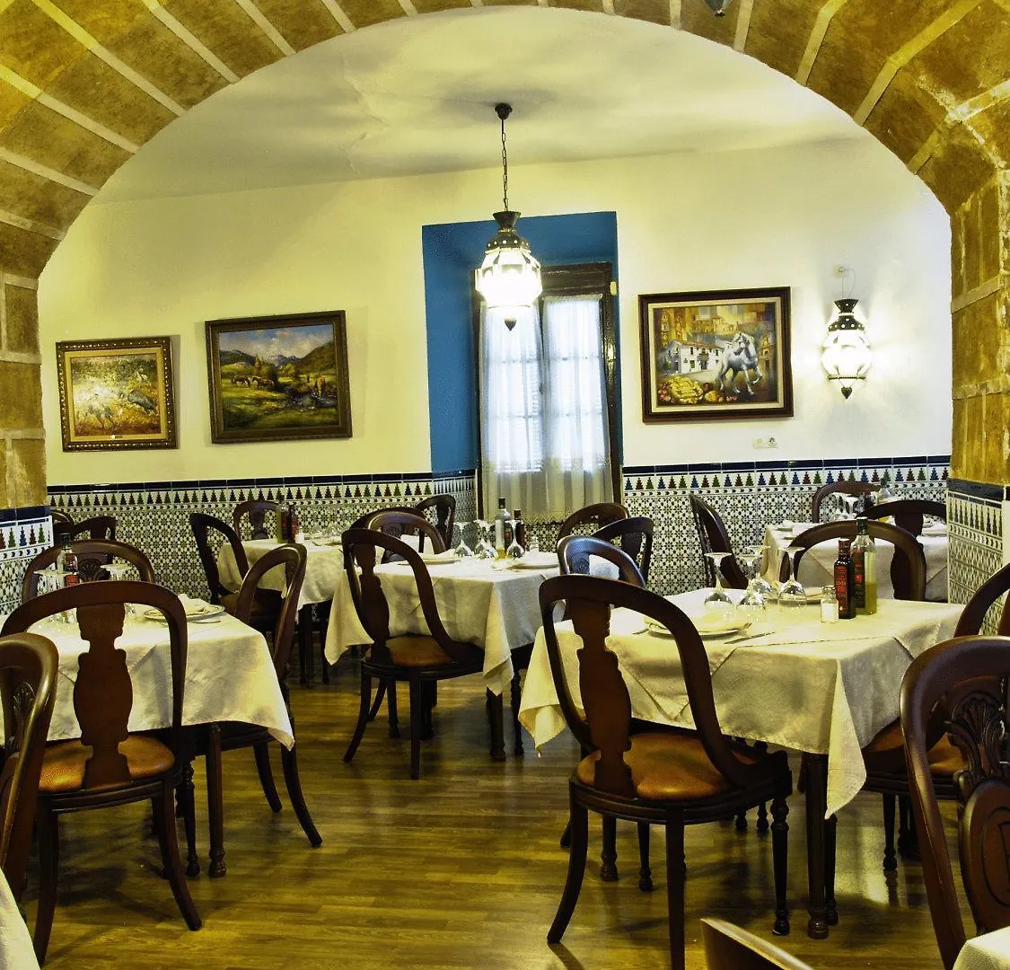Hostal El Caballo Blanco Osuna 2*,  Spain