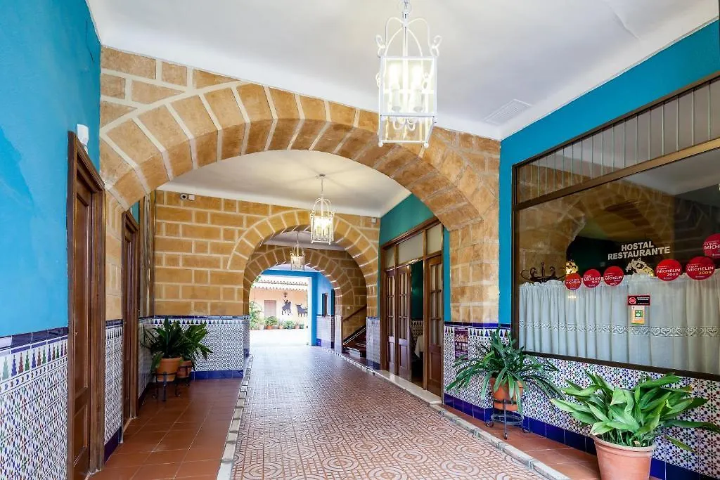 Hostal El Caballo Blanco Osuna 게스트하우스