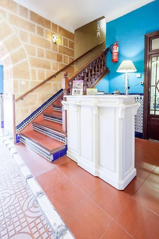 Hostal El Caballo Blanco Osuna 2*,